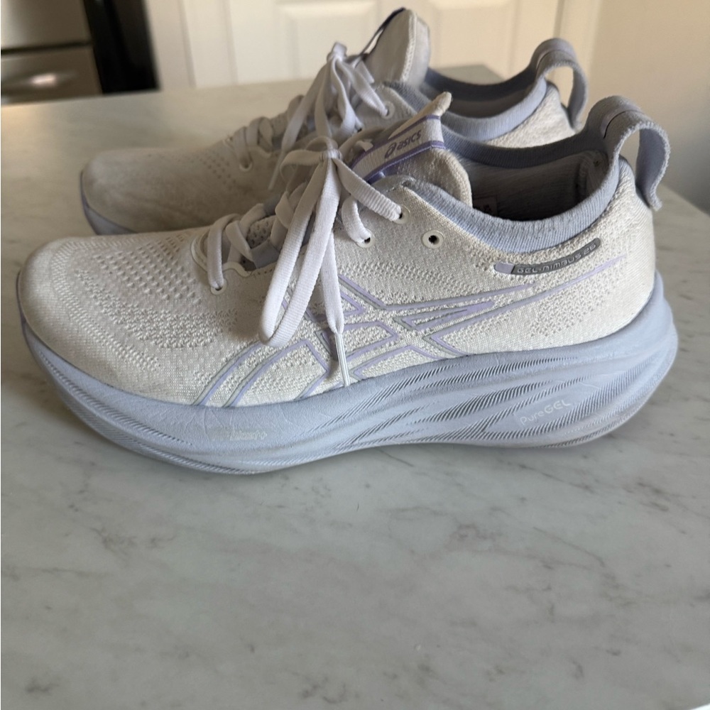 Women's ASICS Gel Nimbus
